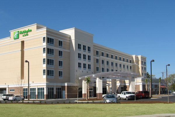 Holiday Inn & Suites West Columbia